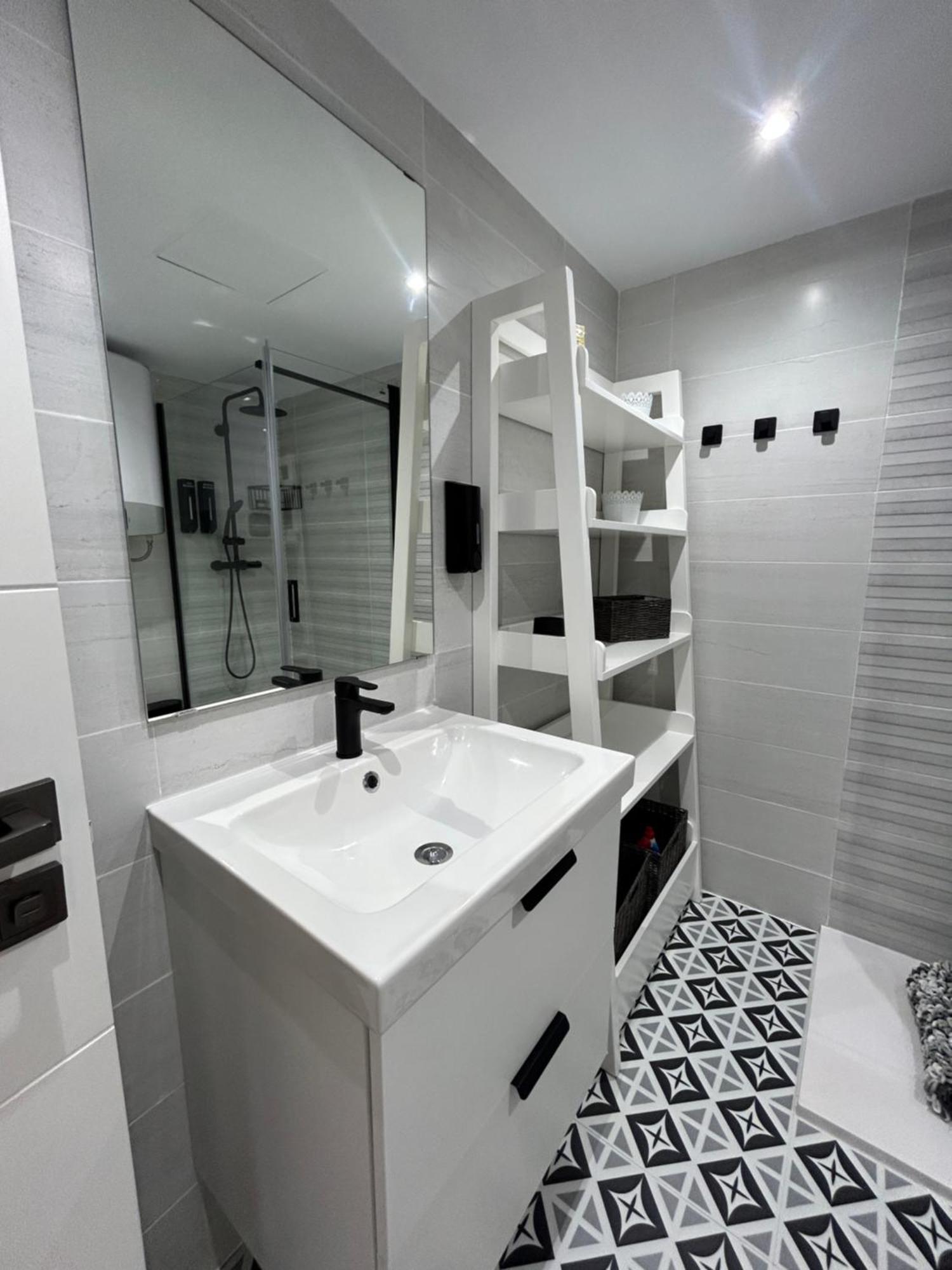 בנאלמדנה Diana Apartment - Terrace And Pool - 80M From The Beach מראה חיצוני תמונה